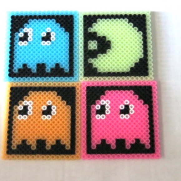 Perler Set of 4 Glow In the Dark Pac Man Coasters - Picture 6 of 6
